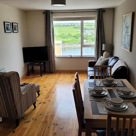Broadhaven Bay Apartman