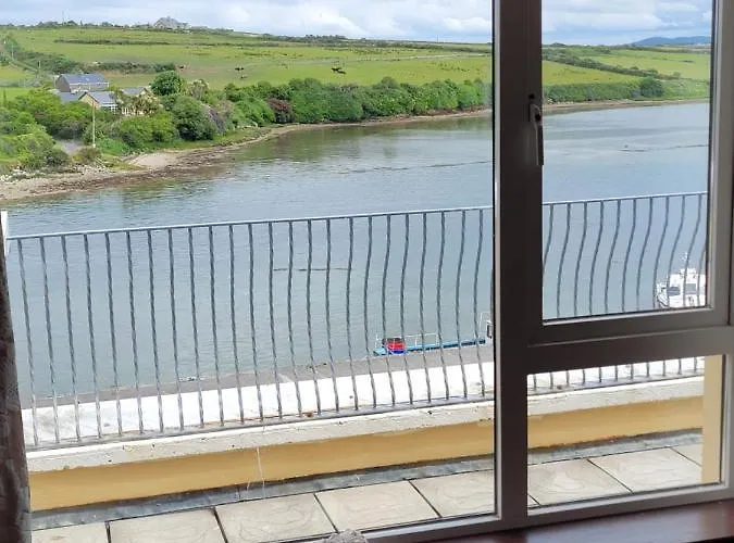 Broadhaven Bay Apartmán *